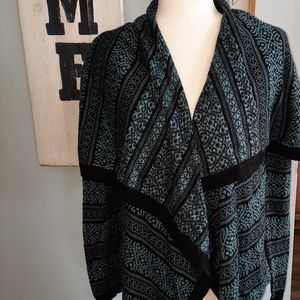 Forever 21 Contemporary Sweater M